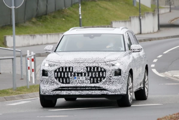 Der neue SUV von Audi wurde auf dem Nürburgring getestet