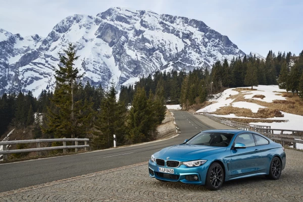 Richter verurteilt Mann zum Verkauf seines BMW 440i nach Geschwindigkeitsübertretung