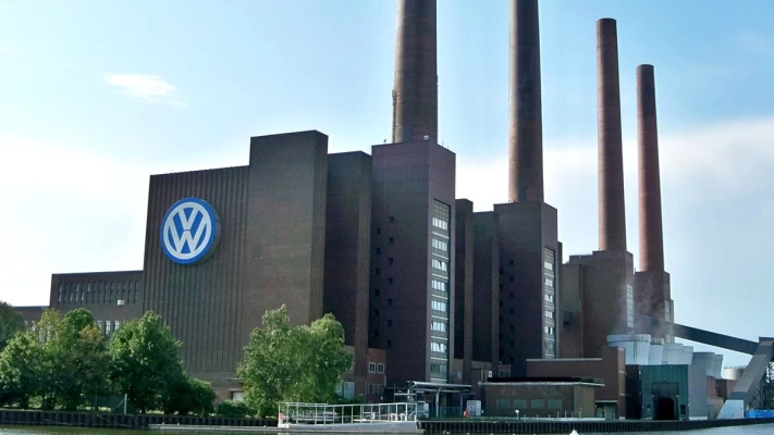 Volkswagen Werk Wolfsburg wieder auf dem Produktionsniveau von 1958 