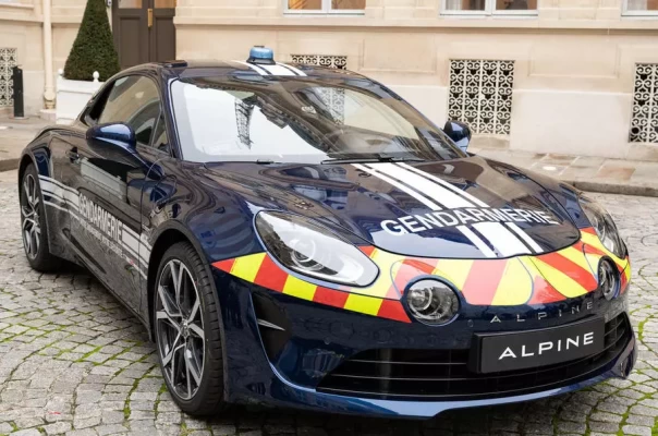 Alpine A110 tritt französischer Polizei bei